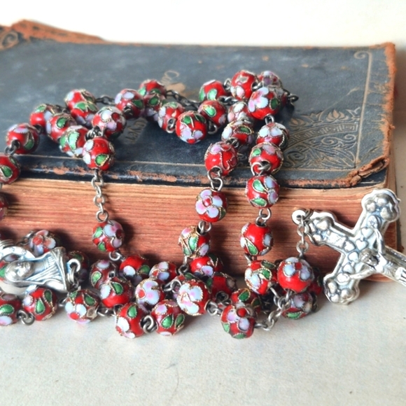 Floral Beaded Rosary with Silver Cross - Picture 8 of 8